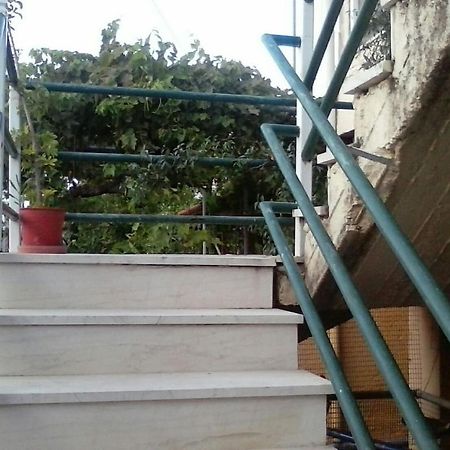 Appartamento Cozy House 3 Vrahati Esterno foto