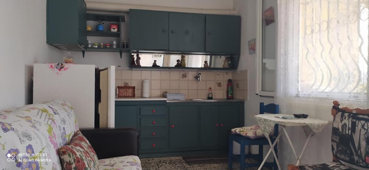 Appartamento Cozy House 3 Vrahati Esterno foto