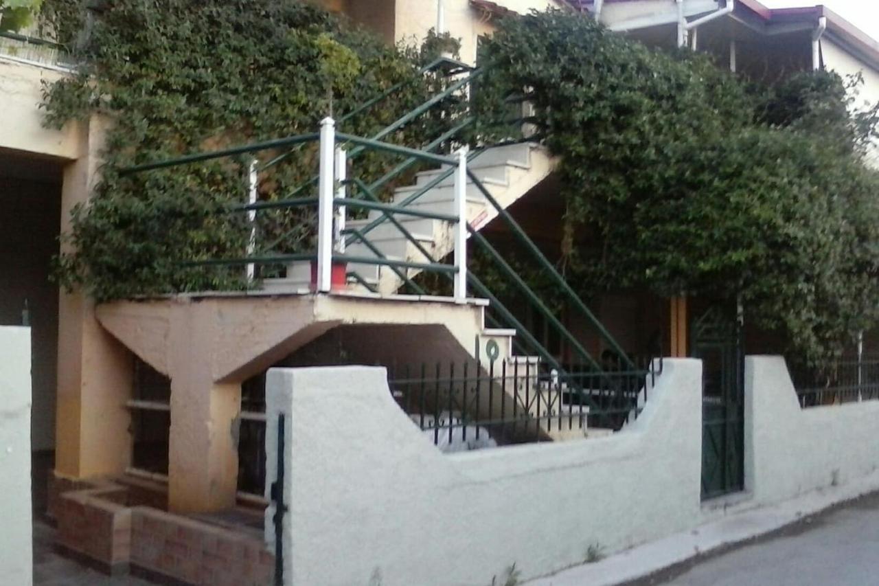 Appartamento Cozy House 3 Vrahati Esterno foto