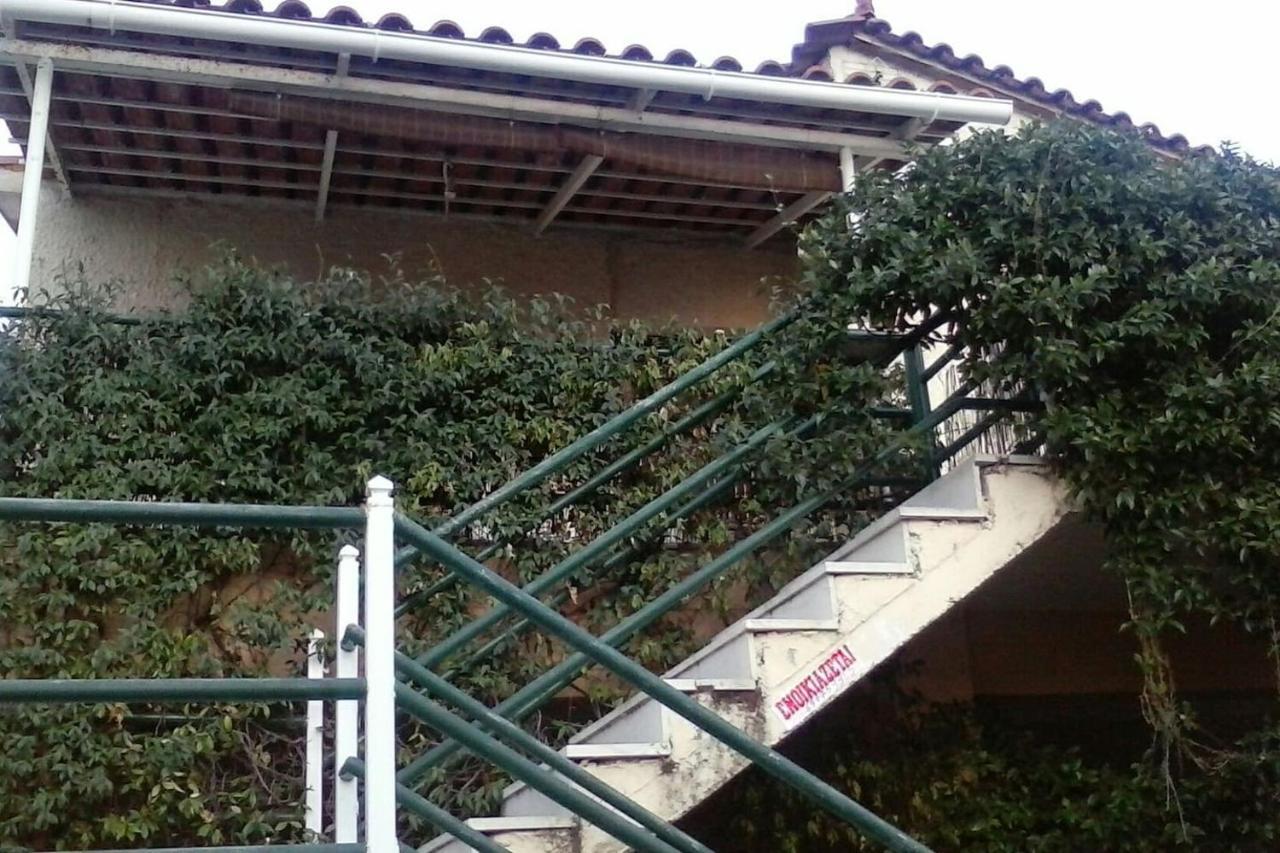 Appartamento Cozy House 3 Vrahati Esterno foto